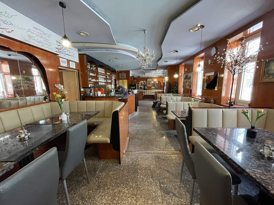 DIREKT AN DER U3: Etabliertes Restaurant mit flexiblen Übernahmekonditionen