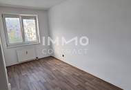 Geräumige 3 Zimmer Wohnung mit Loggia! WARMMIETE! WG Eignung inklusive Tiefgaragenstellplatz!