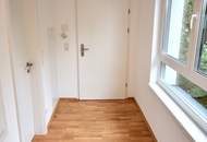 Helle 2-Zimmer Wohnung mit Klimaanlage, kleinen Garten und Garage sowie 200m von U-Bahn-Station Zippererstrasse