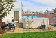 sonnige Hofruhelage mit Dachgarten und Pool mitten im 7.Bezirk