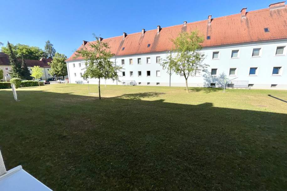 Herrlich sanierte Erdgeschosswohnung mit moderner Wohnküche, stilvollem Badezimmer und Grünblick - in ruhiger Siedlungslage mit ausgezeichneter Infrastruktur, ideal für kleine Familien!, Wohnung-miete, 519,38,€, 4400 Steyr(Stadt)