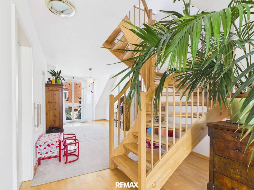 Traumhafte Maisonettewohnung mit Balkon und Garagenstellplatz im Herzen von Baden zu verkaufen!