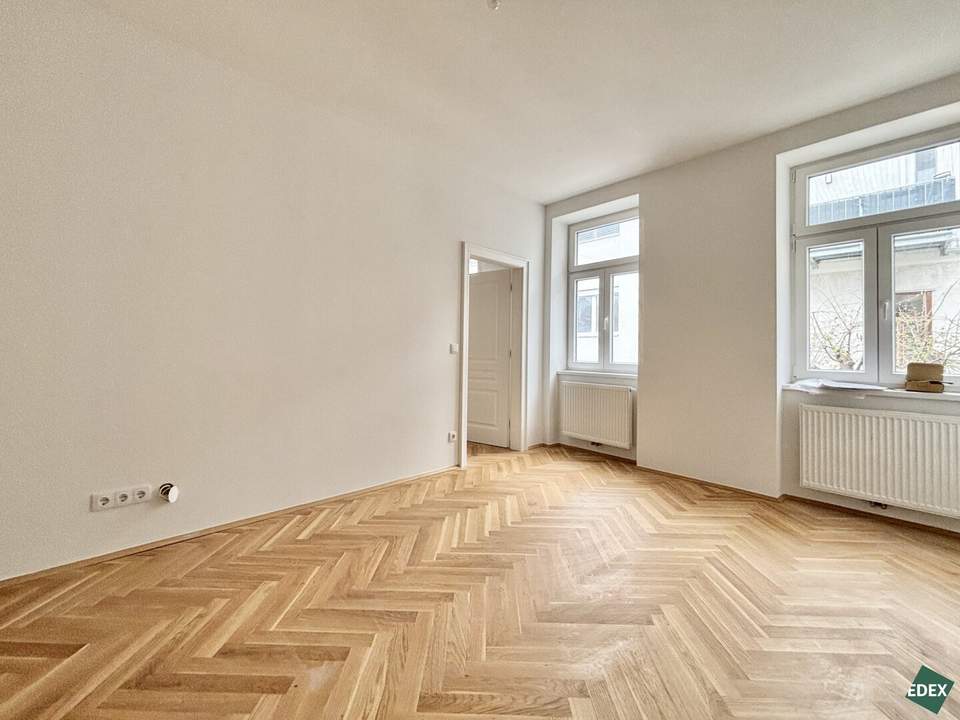Generalsanierte Altbauwohnung mit ruhiger Hofausrichtung