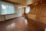 Großzügige Liegenschaft | attraktives Einfamilienhaus mit Galerie|1.706 m² Grundstück | 2 Garagen!