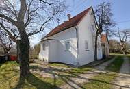 Solides Einfamilienhaus mit idyllischer Ruhe Oase