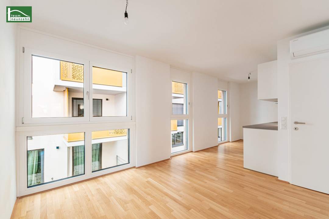 Neubau-Erstbezugs-Büro beim Kirschblütenpark. Hochwertige 3 Zimmer Einheit mit Terrasse, Balkon und Markenküche.