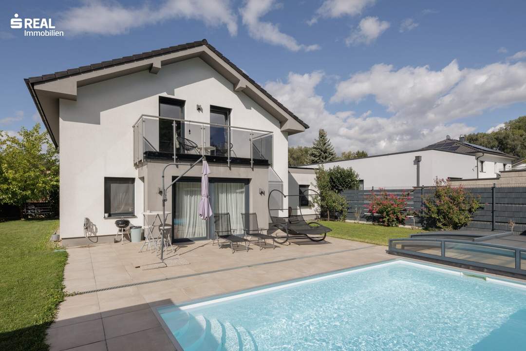 Traumhaus mit Pool in begehrter Ruhelage