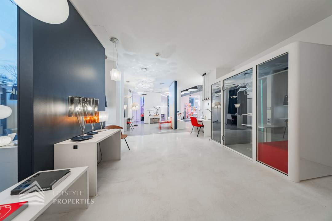 Großflächiges Geschäftslokal auf 2 Etagen in Toplage