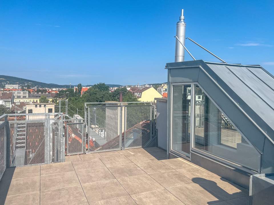 Exquisite Dachgeschosswohnung mit Terrasse und Rundumblick in Alt-Penzing