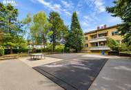 Wohnen mit Wohlfühlgarantie – 4 Zimmer, Süd-Loggia &amp; Stellplatz