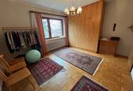 Ihr neues Zuhause mit traumhaftem Weitblick! Geräumiges Einfamilienhaus in ruhiger Lage!