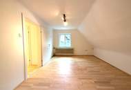 Liebevoll saniertes Einfamilienhaus in Ruhelage m. Doppelgarage - wartet auf Ihren Einzug