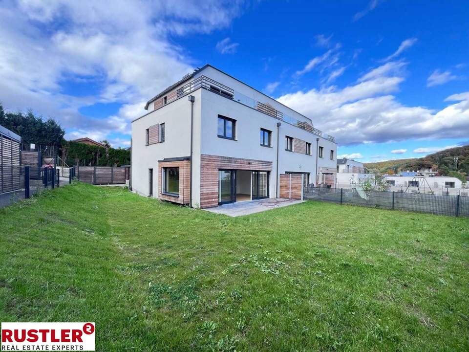 Erstbezug | Eckreihenhaus mit 160m² Garten bei Wien | inkl. 2 Stellplätzen | Provisionsfrei!