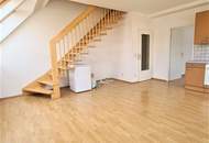 DACHGESCHOSS, AUGARTEN-NÄHE, 87 m² Maisonette mit 10 m2 Terrasse, Wohnküche, 2 Zimmer, Galerie, 2 Bäder, Rembrandtstraße