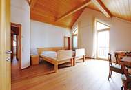 Exklusives Wohnhaus mit Indoorpool und Aussicht und LIFT , 3200 Grundstück NEUER TOPPREIS
