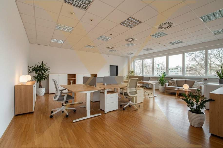 Klimatisiert! Zentrale Büro-/Schulungs-/Therapiefläche mit ausreichend Parkplätzen in Linz zu vermieten!, Gewerbeobjekt-miete, 6.713,00,€, 4020 Linz(Stadt)