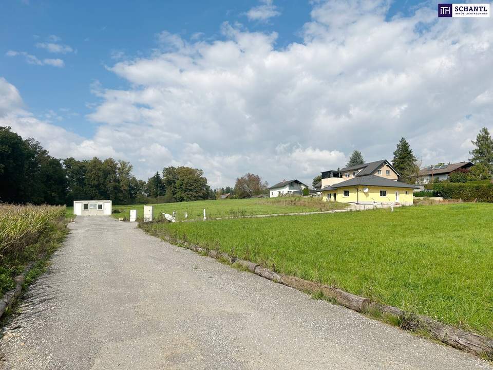 TRAUMHAFTES Grundstück für Ihr EINFAMILIENHAUS! TOP Anbindung! VOLLERSCHLOSSENES und FLACHES BAUGRUNDSTÜCK!
