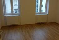 ZWEI-ZIMMER-ALTBAUWOHNUNG!! *ERSTBEZUG*