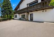 "GRÜNOASE MIT FAMILIENHAUS UND EINZIGARTIGER SONDERWIDMUNG/BETRIEBSBEREICH (EHEM. HEURIGEN) IN STEPHANSHART "