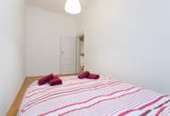 Stilvolle 3-Zimmer-Altbauwohnung in zentraler Lage im 5. Bezirk – möbliert