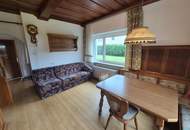 Mehrfamilienhaus mit Geschäftslokal