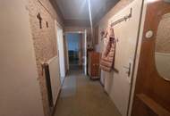 RUHIG MIT SONNIGEM BALKON IN GEPFLEGTER LAGE