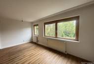 1 Zimmer Hit mit Grünblick | ZELLMANN IMMOBILIEN