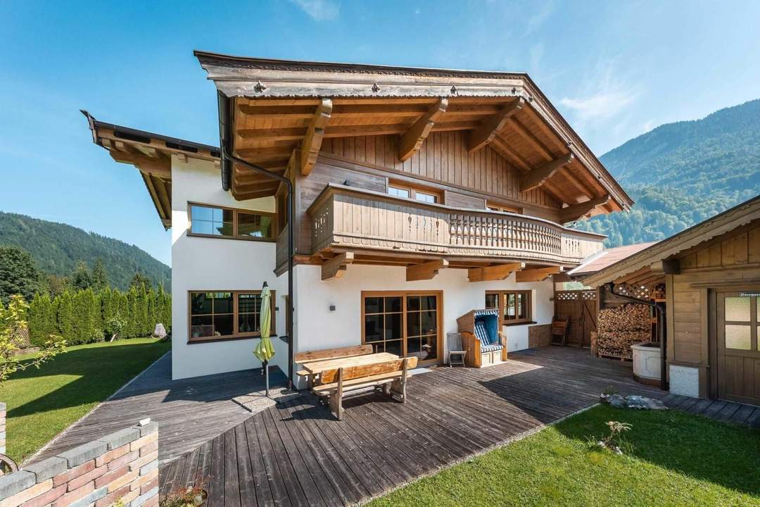 Wohnen im Grünen: Landhaus mit Einliegerwohnung