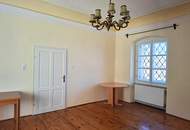 Großzügige Büro- /Kanzlei-/ Praxisräumlichkeiten mit historischem Flair