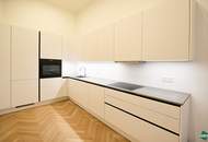 ERSTBEZUG NACH SANIERUNG | Traumhafte 4-Zimmer Altbauwohnung nahe Schottentor