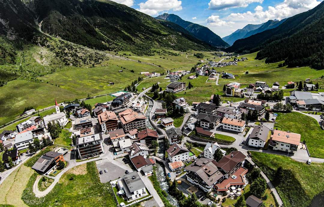 SECRET SALE! Apartmenthaus in Top-Ski-Destination - Nähe Ischgl!