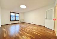 „Lainzer Platzl“ in Hietzing: Helle, ruhige, renovierte 3-Zimmer Neubau-Wohnung (BJ 1992) mit Grünblick und Tiefgaragenplatz