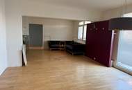 Großzügige Dachgeschoßwohnung mit ruhiger Südterrasse und Klimaanlage