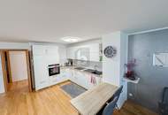 GERÄUMIGE WOHNUNG IN TOP LAGE MIT BALKON