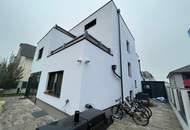 Moderner Wohntraum mit Wintergarten und Pool