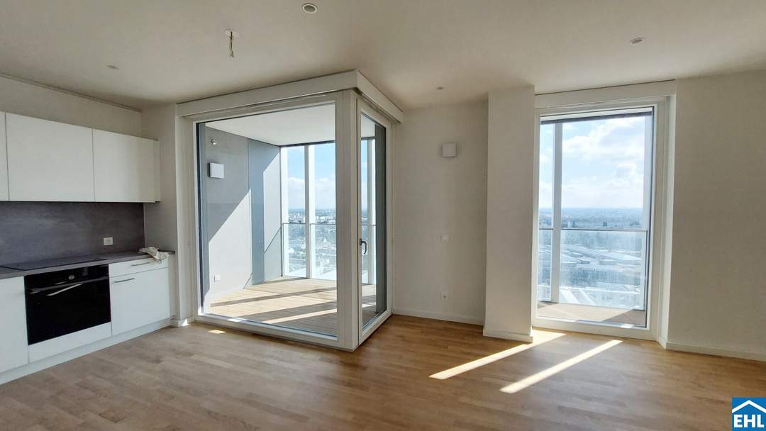 Modernes Wohnen mit Pool &amp; Sauna – TOWER HOMES