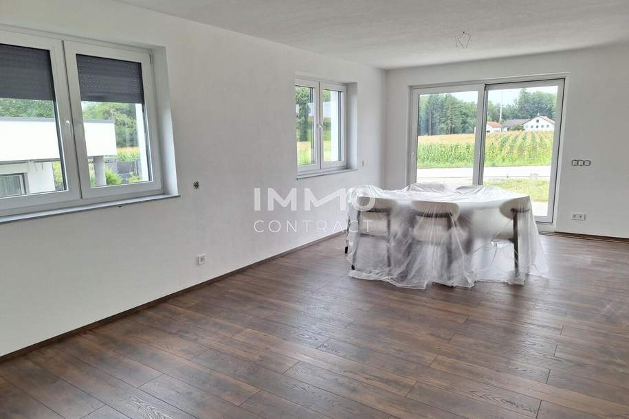 ERSTBEZUG &amp; SOFORT VERFÜGBAR - elegante Doppelhaushälfte mit Garten und Garage, Haus-kauf, 480.000,€, 5271 Braunau am Inn