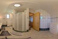 UNGARN ... "und am Ende der Straße steht ein Haus am SEE"