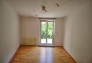 "Gartenwohnung mit Terrasse im Obergeschoß!"