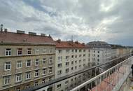 LETZTES JAHR SANIERT: 2-Zimmer-Wohnung + Kabinett mit eigener Terrasse!