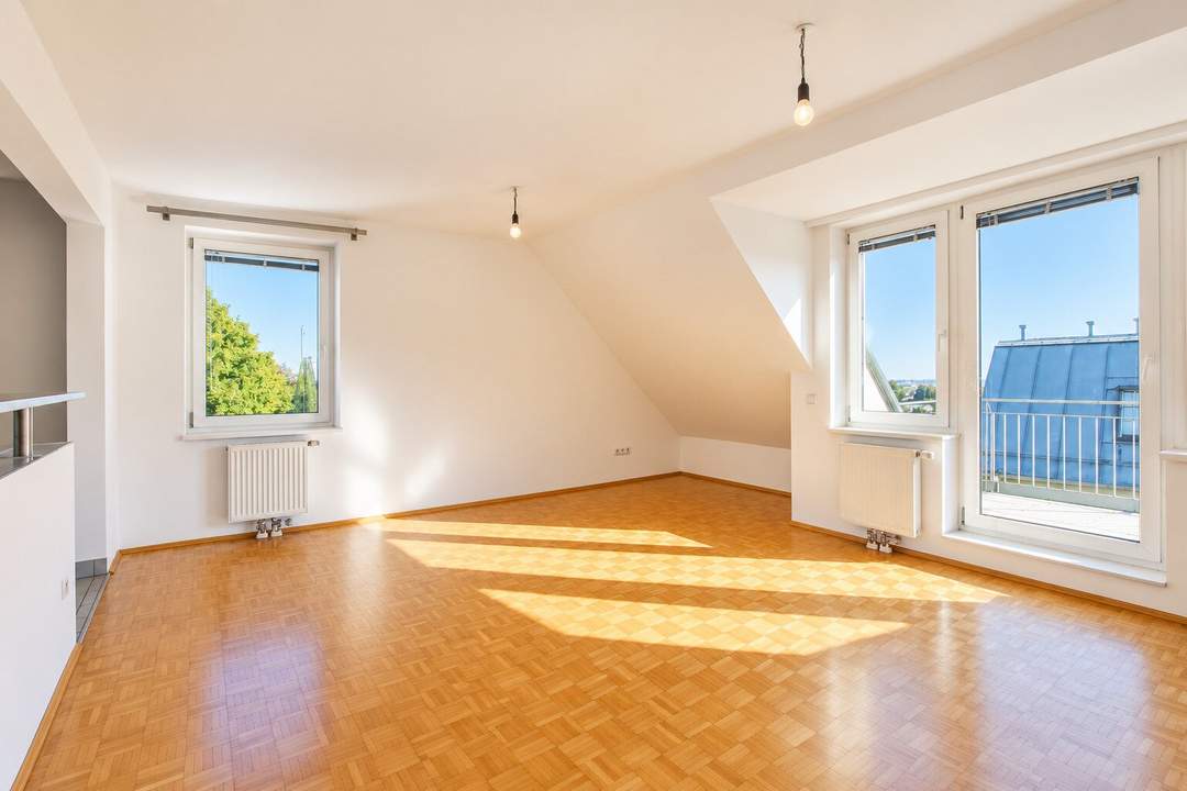 Traumhafte Dachgeschosswohnung mit Terrasse und Fernblick am Wilhelminenberg