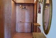 GEMÜTLICHE 2- ZIMMER in ruhiger Wohngegend - SANIERUNGSBEDÜRFTIG