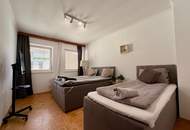 Ca. 7,8 % Rendite p.a. - Airbnb Dachgeschosswohnung mit rd. 106 m², Einnahmen bis zu 40.000 Euro!