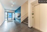 / IN DEN RUHIGEN INNENHOF AUSGERICHTET / DACHGESCHOSSWOHNUNG / TERRASSE / 2 ZIMMER