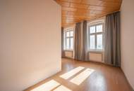 ++H40++ Sanierungsbedürftige 2-Zimmer Altbau-Wohnung, viel Potenzial!