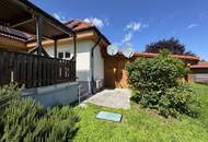 MOLLRAM - Einfamilienhaus mit ca. 1.268 m² Eigengrund | Baujahr 2009 | Sauna &amp; Whirlpool | Luftwärmepumpe, PV-Anlage, Klimaanlage uvm.