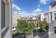 Drei Zimmerwohnung mit Balkon im sanierten Wiener Altbau