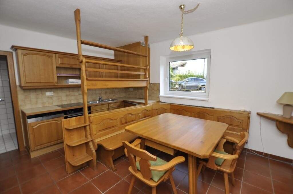 Sehr nette 3-Zimmer-Wohnung im Erdgeschoß eines Zweifamilienhauses