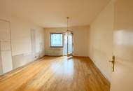 3 ZIMMER Wohnung mit LOGGIA zu SANIEREN!