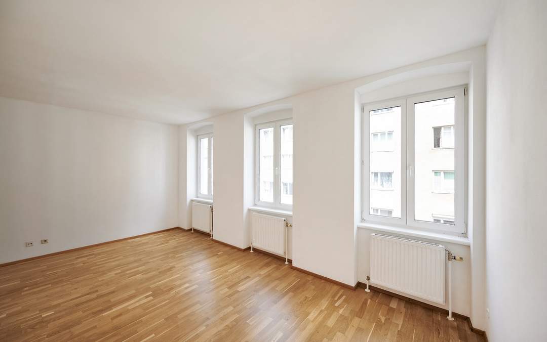 Geräumige Einraumwohnung in der Buchengasse!